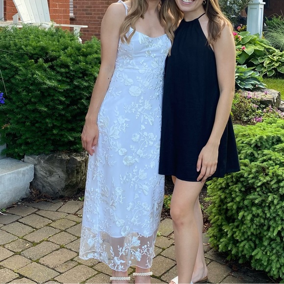 ✨sold✨ Park & Fifth Maddison Lace Dress XSmall - Picture 5 of 6